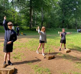 Axe throwing pm 1
